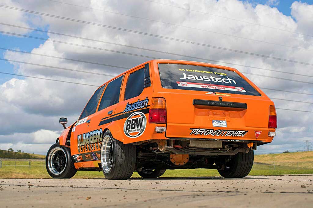Toyota Corolla Wagon 1983 Khusus untuk Drifting