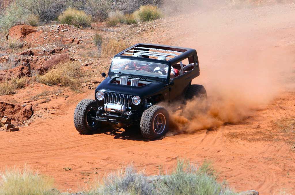 Gaya Hot Rod nan Keren ala Jeep Quicksand