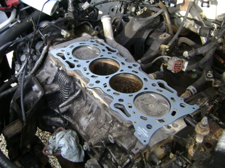 Mobil 5 Tahun ke Atas, Waspada Packing Cylinder Head Bocor