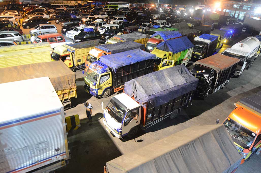 Saatnya Truk Dilengkapi Fitur Kamera Belakang
