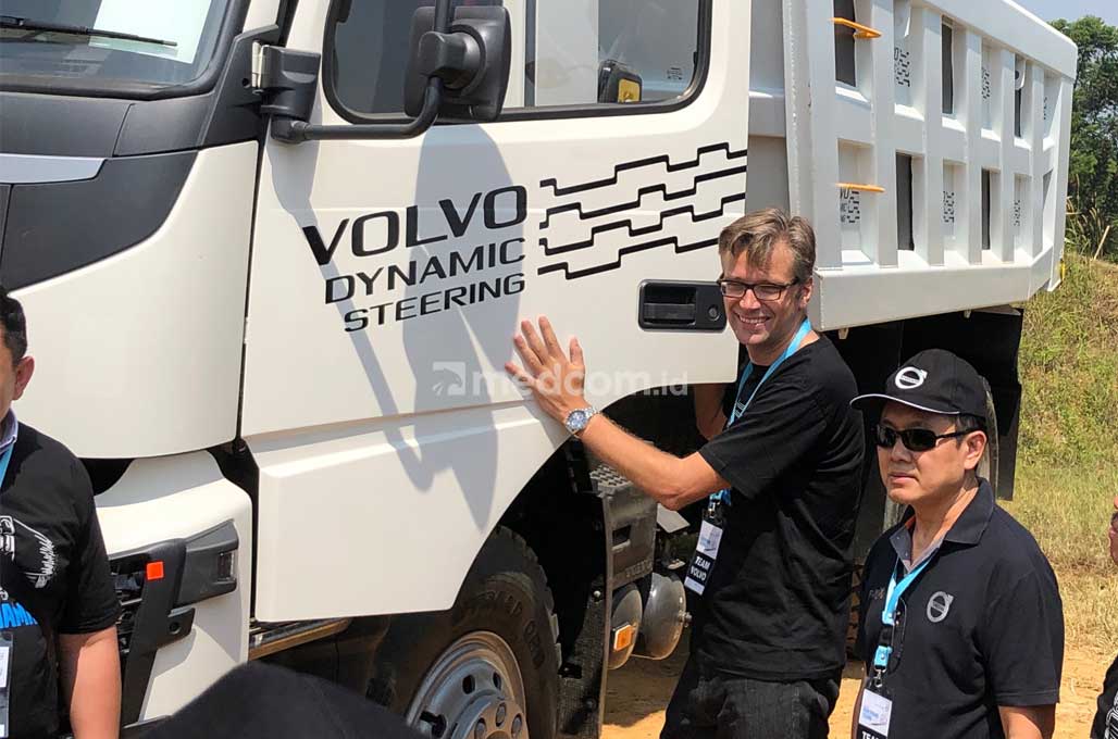 Jajal Teknologi Anyar di Sistem Kemudi Truk Volvo
