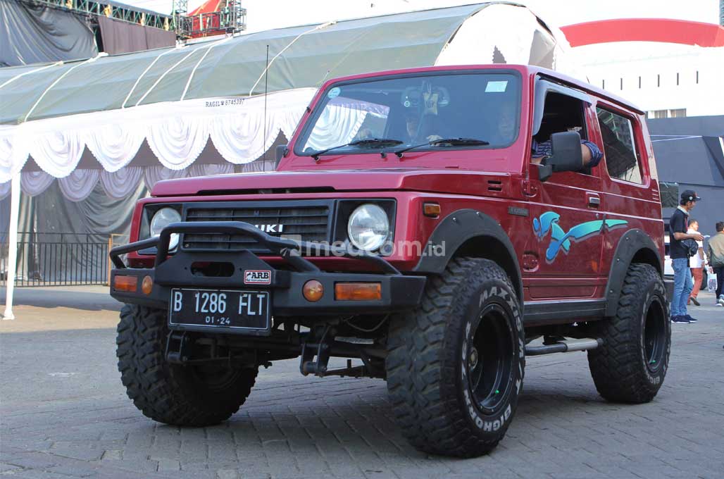 Suzuki Jimny, Cerita SUV Mungil yang Melegenda