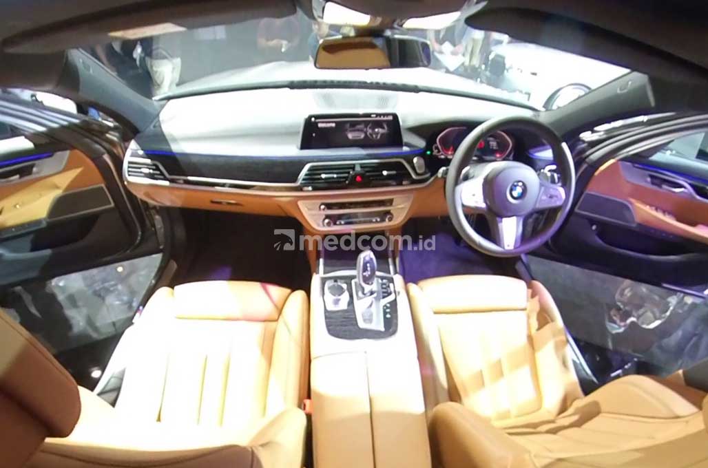 Ulas BMW Seri-7, Benarkah Banyak yang Baru?