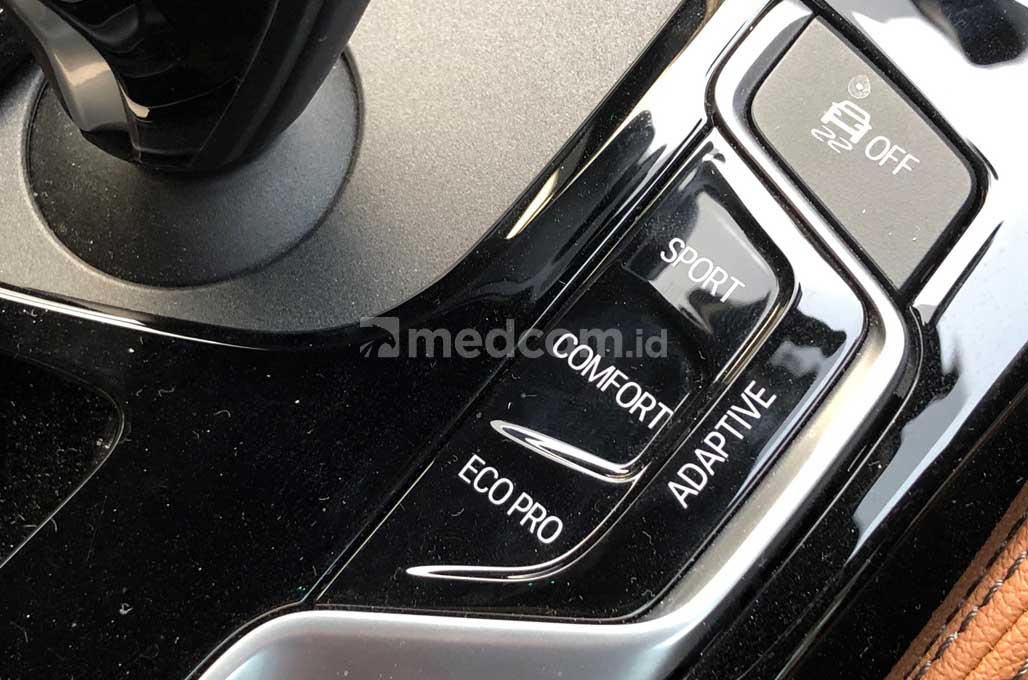 Jajal Kegantengan New BMW 530i M Sport