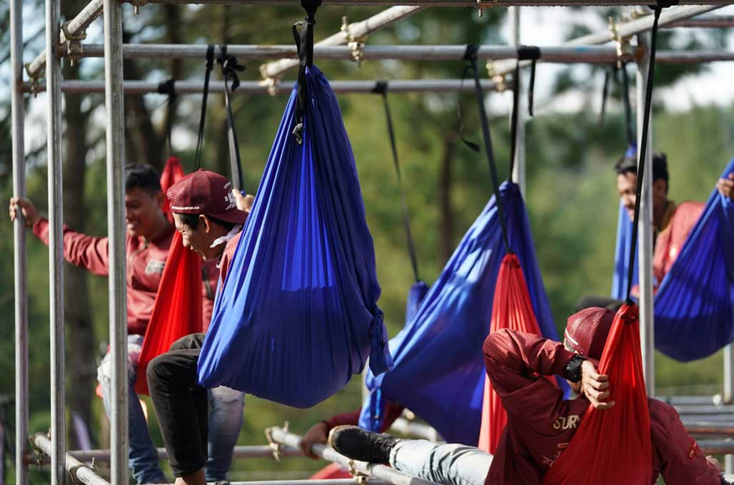 Ribuan Bikers, Nikmati Motocamp Seru di Pinggir Danau Toba