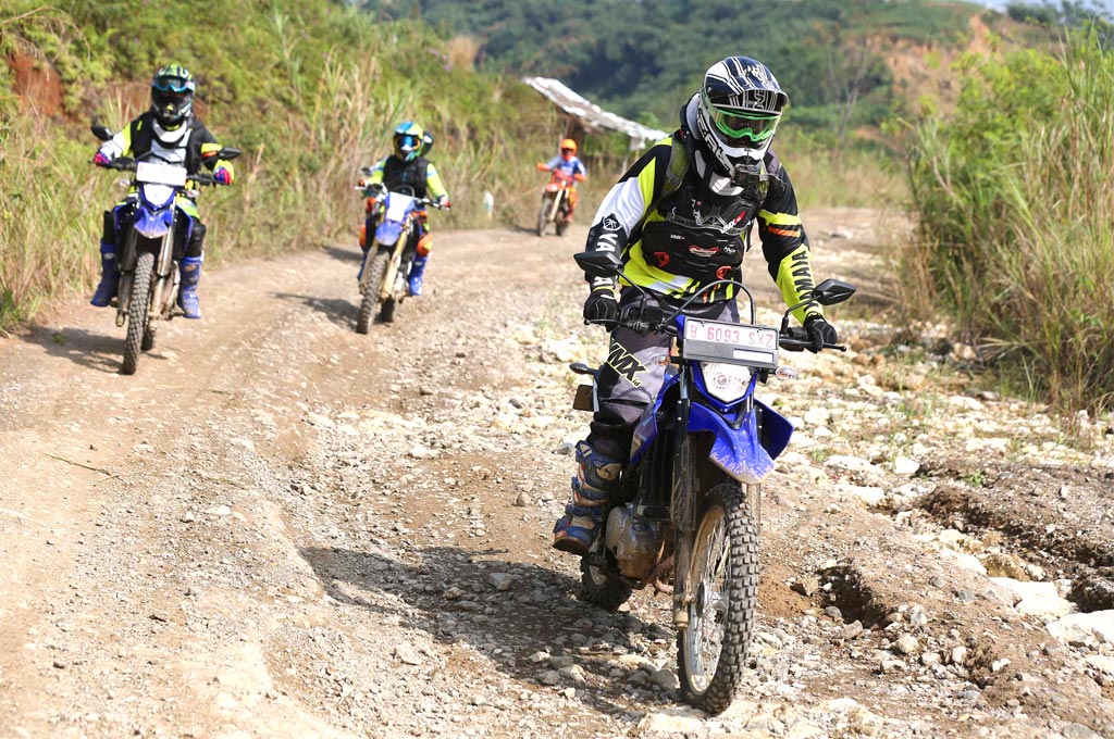 Memaknai Kemerdekaan dan Uji Kemampuan Yamaha WR 155R