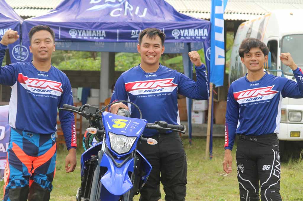 3 Biker Mantan Racer Kebut WR 155 R saat Ngabuburit Explore Merapi