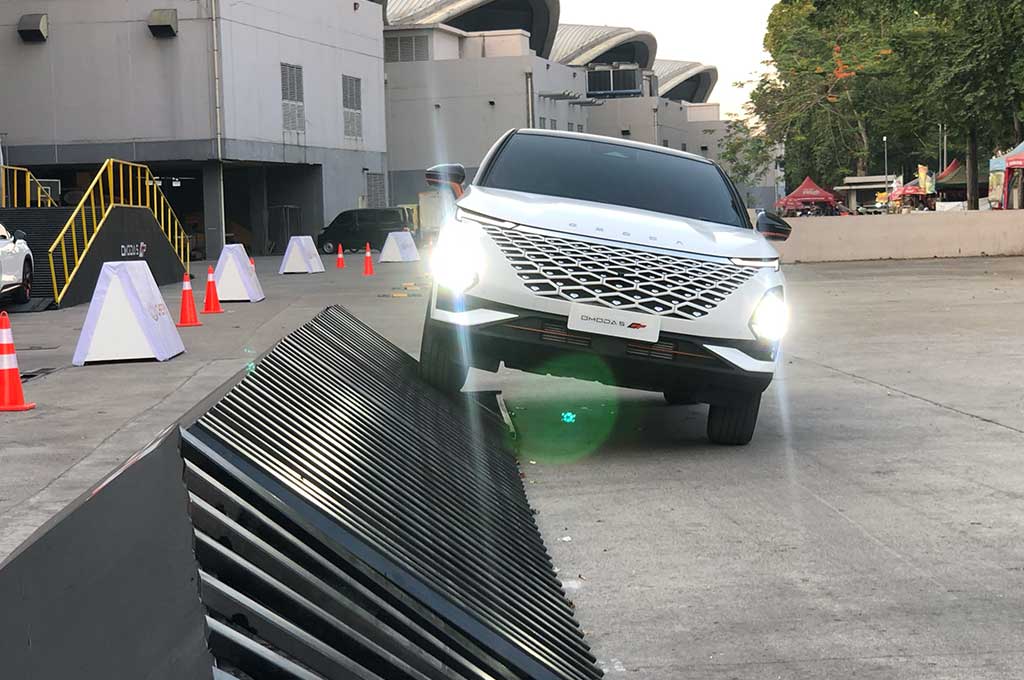Chery Gebrak Segmen SUV Kompak dengan Omoda 5 GT, Ada Varian AWD Lho!