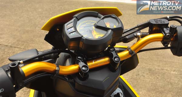 Yamaha Aerox 125LC 2016, Bergaya <i>Off-Road Livery</i> Spesial