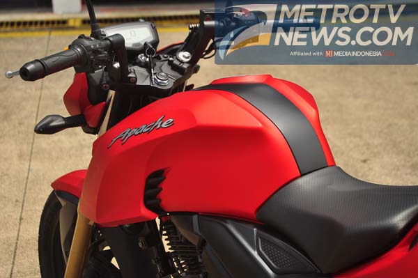 TVS Apache RTR 200, Titisan Draken Berperforma Tinggi