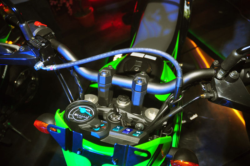 Perbedaan Kawasaki D-Tracker 150 dan 150 <i>Special Edition</i>