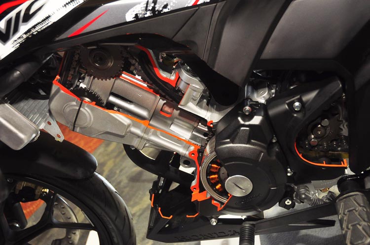 First Ride Honda New Sonic 150R, Torsinya <i>Nendang Banget</i>!  