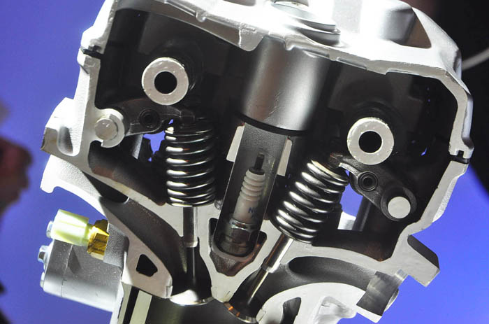Bedah Teknologi Mesin 150 cc Baru Honda (Bagian 2)   