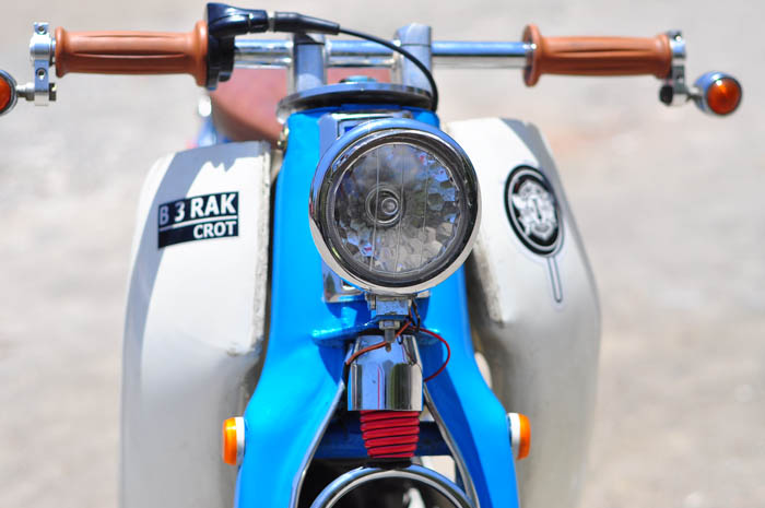  Modifikasi  Motor Honda C70 Kontes 
