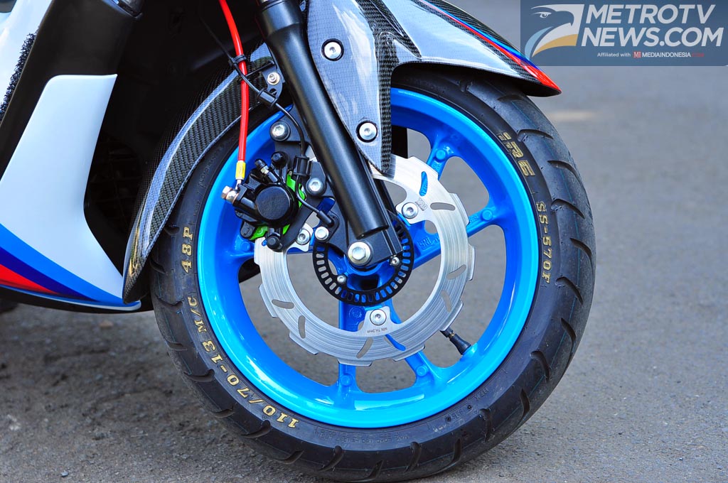 Nmax 2015 ini Usung Konsep <i>Safety Bike</i> BMW di MotoGP