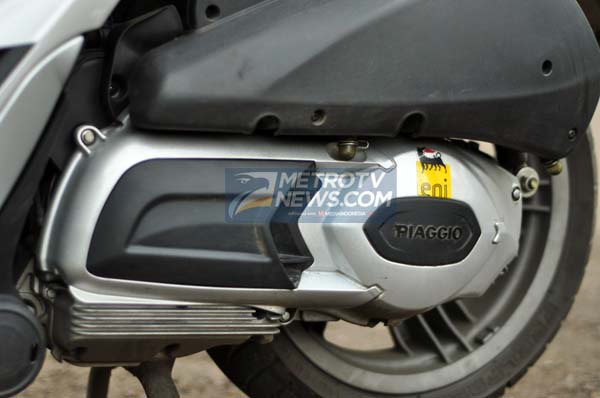 Piaggio MP3 Yourban 300ie, Kesenangan Berkendara dengan Skuter Roda Tiga