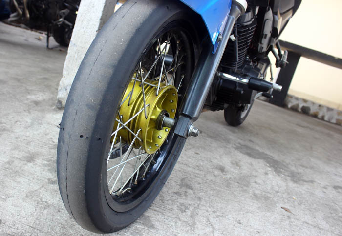 Ban IRC Fasti 1, Produk Lokal yang Tak Kalah <i>Ajib</i> Dipakai <i>Nikung</i> 