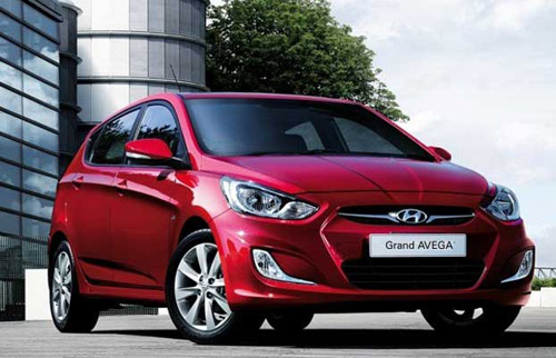 Hyundai H-1 Limited-Black dan Grand Avega Limited, Siap Debut di GIIAS 2015 
