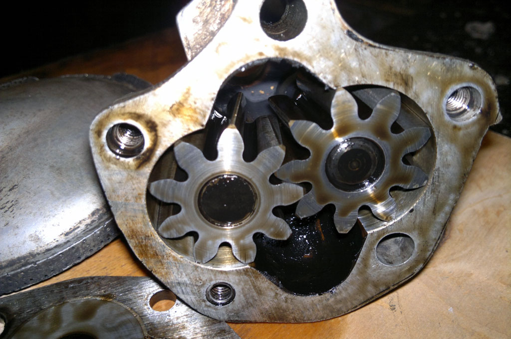 Ini Sebab Indikator Oli di <i>Speedometer</i> Menyala