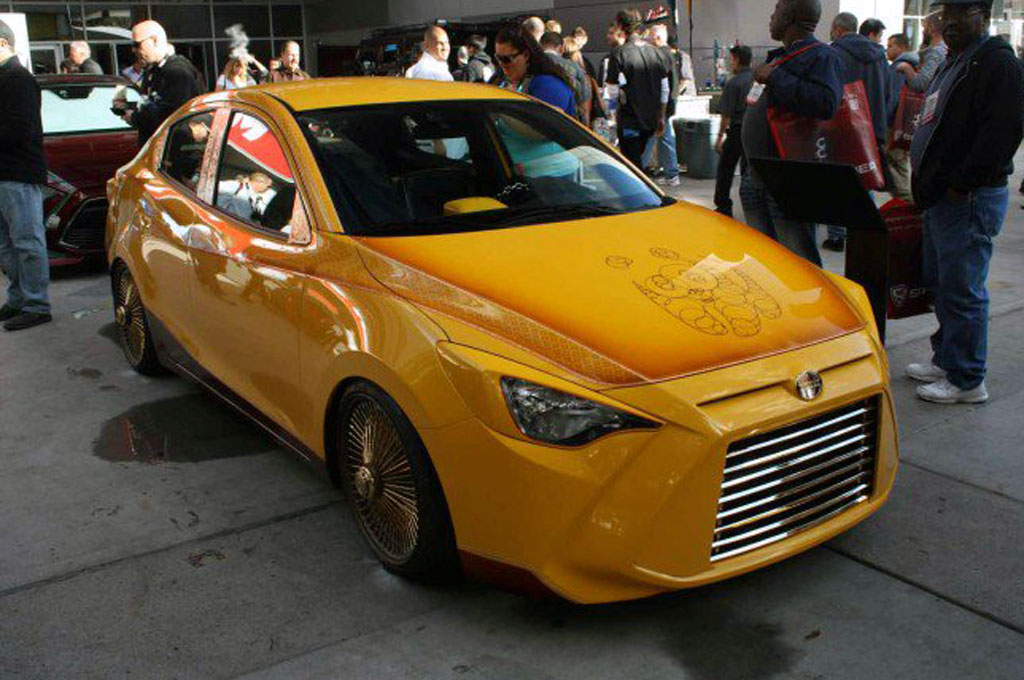 Sepuluh Kendaraan Terjelek dan Norak di SEMA 2015 