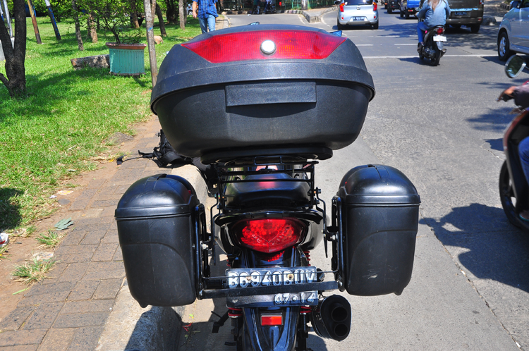 Penggunaan <i>Side Box</i> Motor, Ada Aturan Keselamatannya 