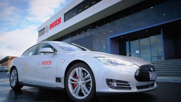 Adu Cepat Menghadirkan Mobil Otonom (3 - selesai)