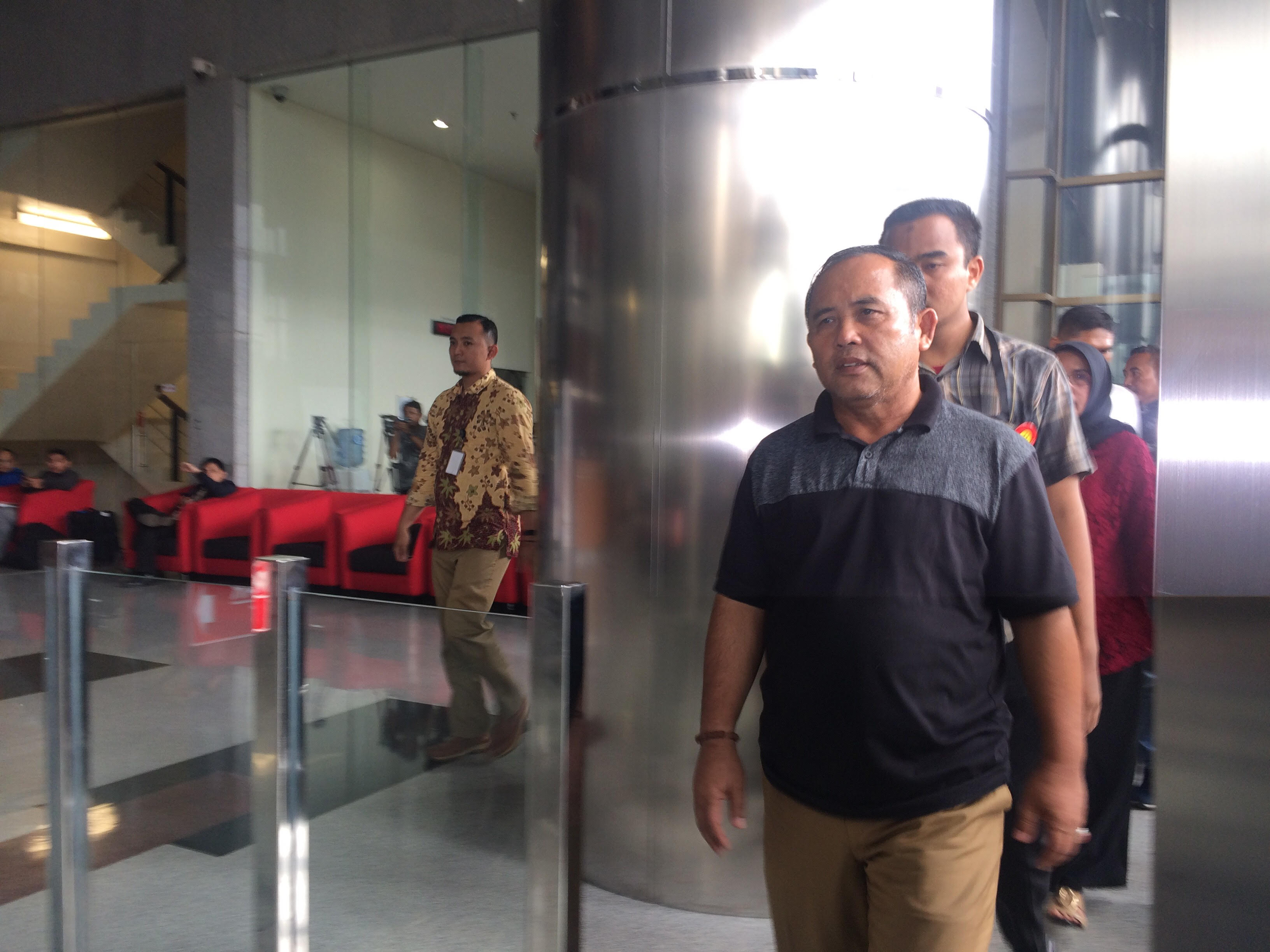 Empat Orang Terjaring OTT Anggota DPRD Jambi Tiba di KPK