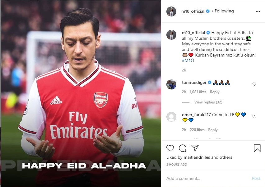 Selamat Idul Adha dari Para Pesepak Bola