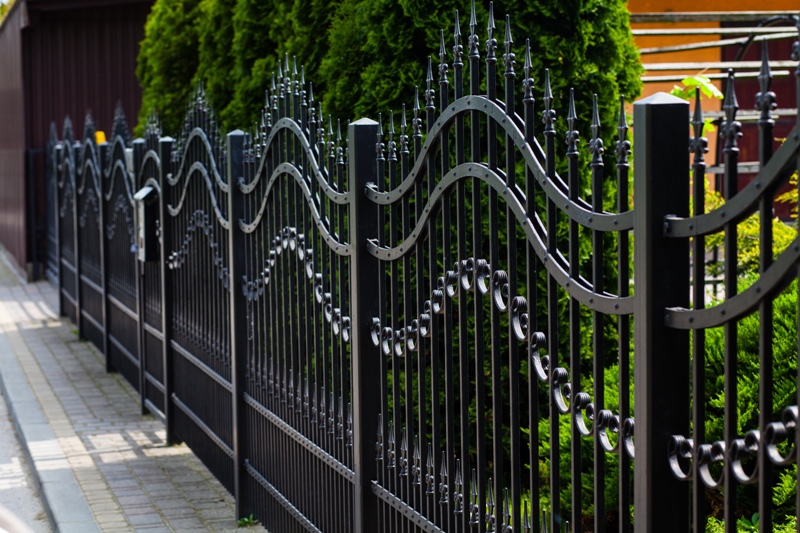 4 Tips Memilih Pagar Rumah yang Ideal