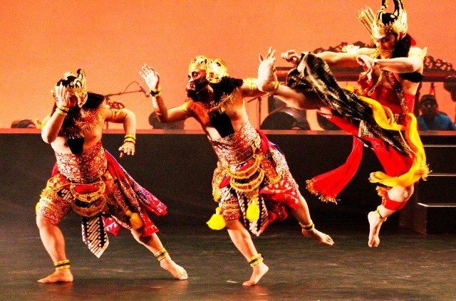 Pagelaran Wayang Orang di Hamburg Bius Pengunjung