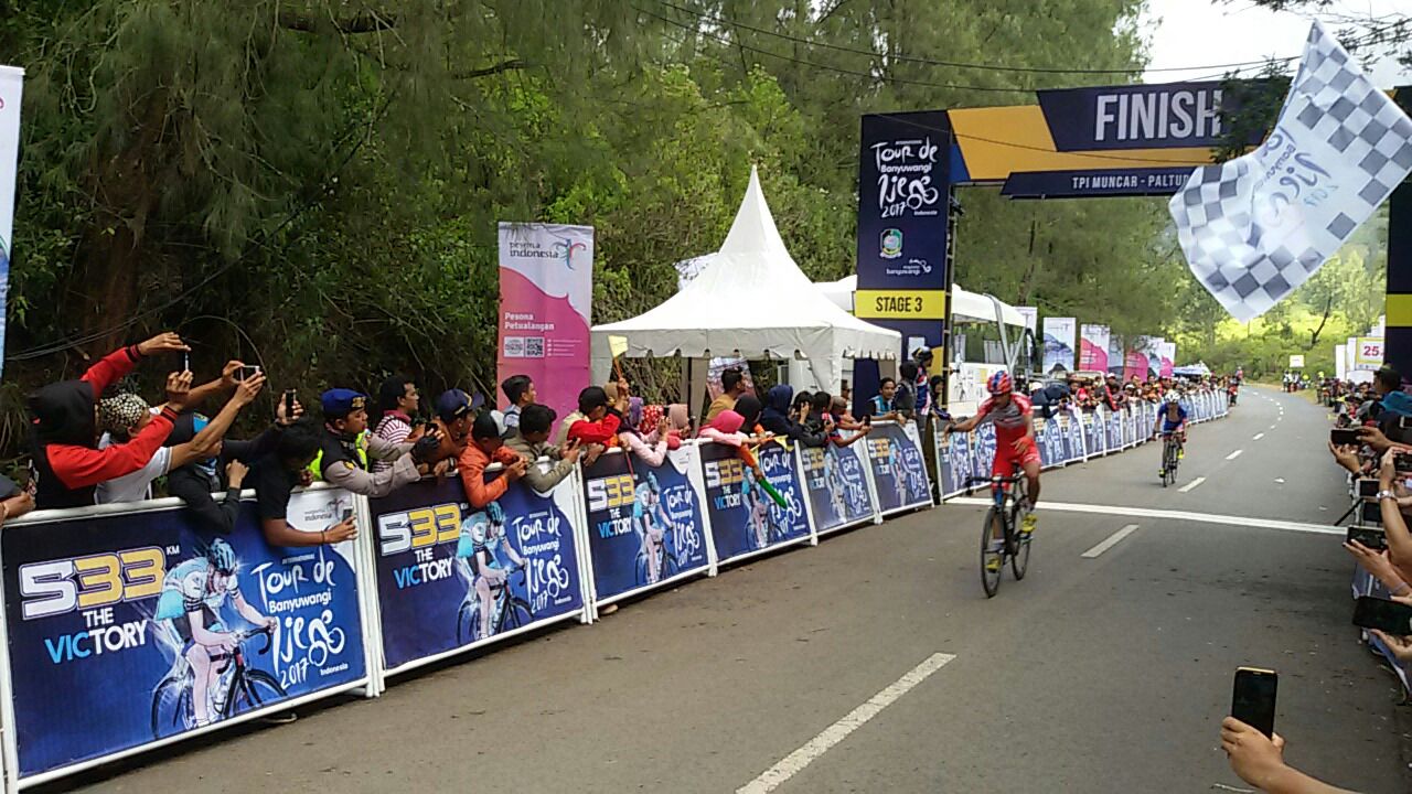 Raja Tanjakan Iran Menangi Etape Terekstrem Tour de Banyuwangi-Ijen