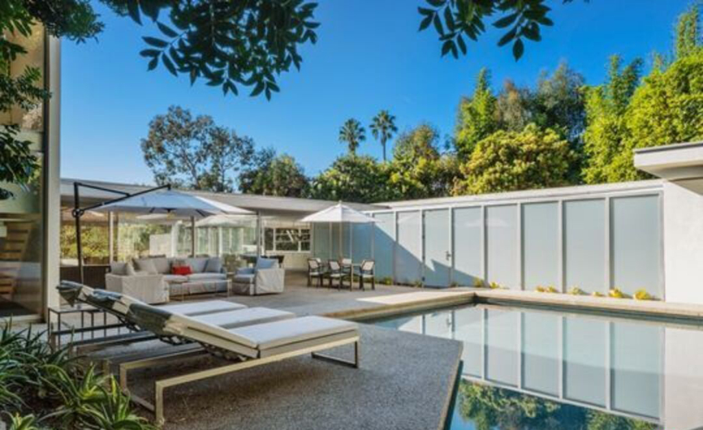 Pangeran Arab Jual Rumah Rp126 Miliar di Los Angeles