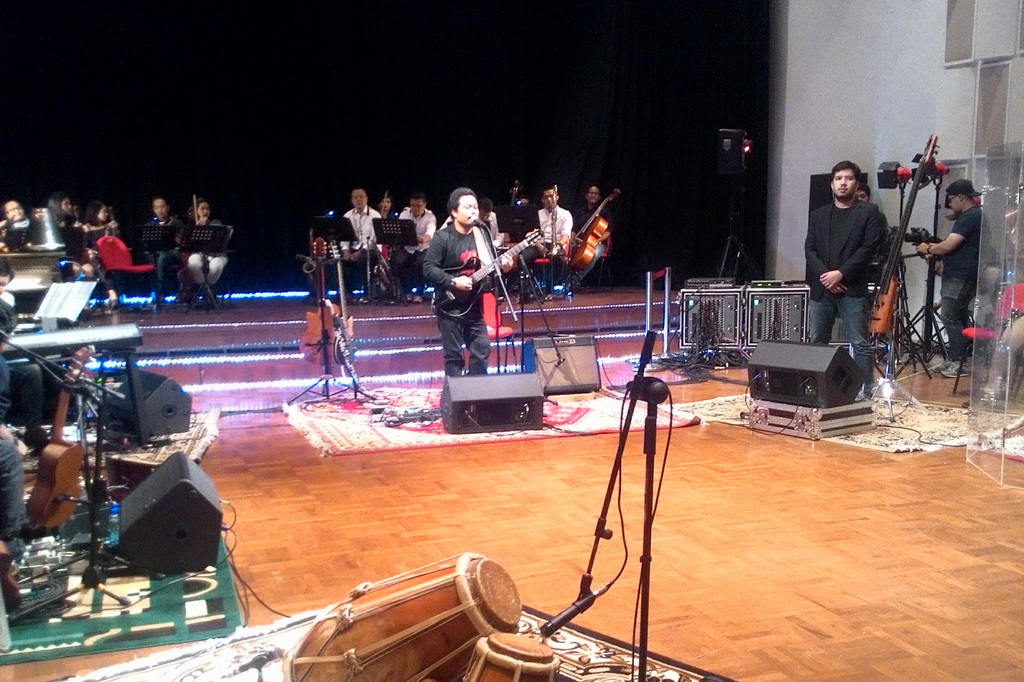 Orkestrasi Payung Teduh yang Syahdu