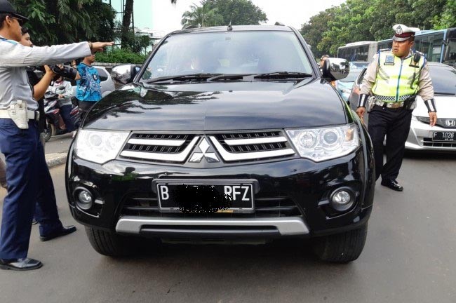 Korlantas Polri Setop Perpanjangan Pelat Nomor Sakti, Ini Alasannya