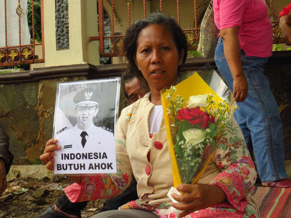Mereka yang Bertahan 4 Hari Demi Ahok