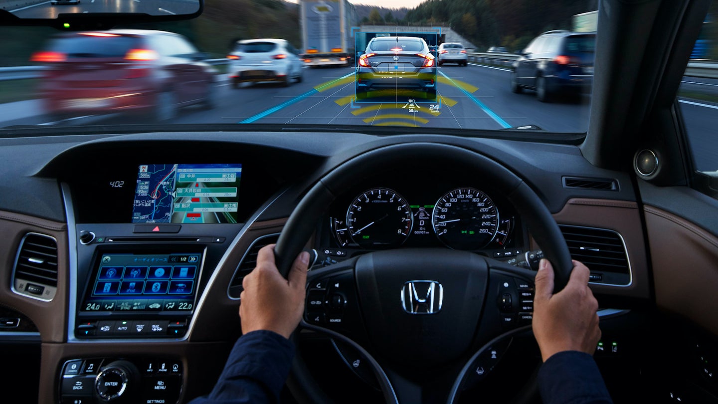 Honda Legend Hybrid EX, Mobil Otonom Level 3 Pertama Di Dunia