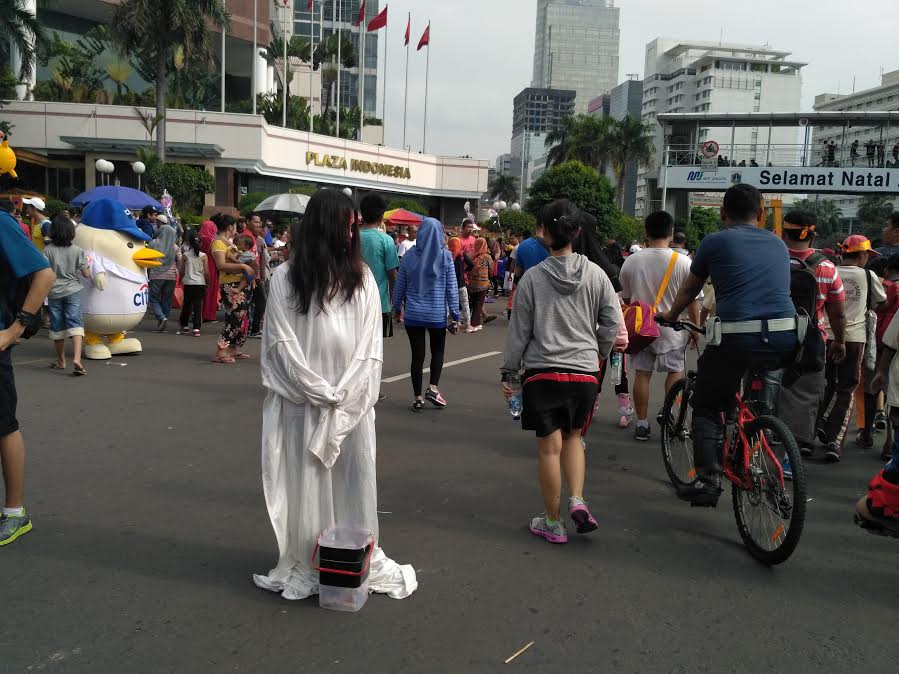 Cerita Mereka yang Rela Berkostum Hantu demi Rupiah