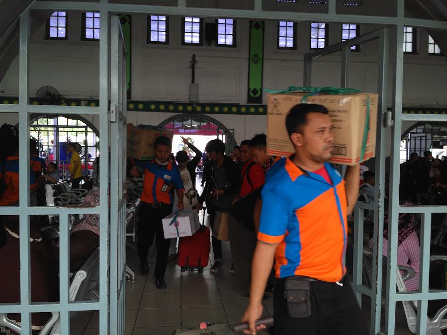Mendulang Rezeki di Musim Mudik