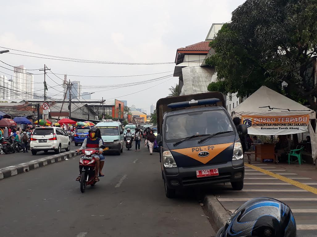Mereka yang tak Kenal Libur Lebaran