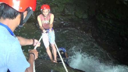 Eksotisme Air Terjun Ranto Canyon di Pegunungan Brebes