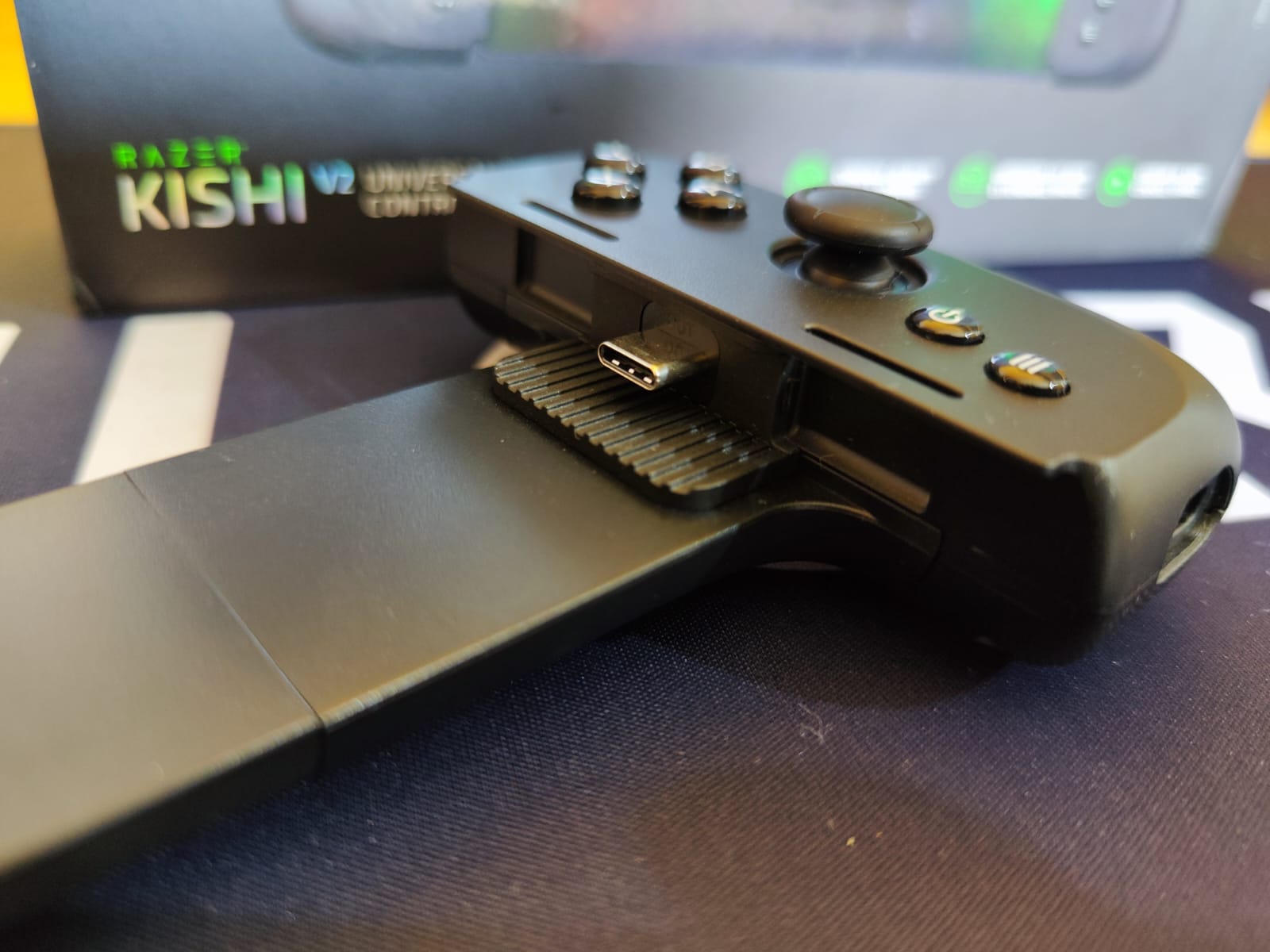 Review Razer Kishi V2, Mobile Gamepad yang Nyaris Sempurna