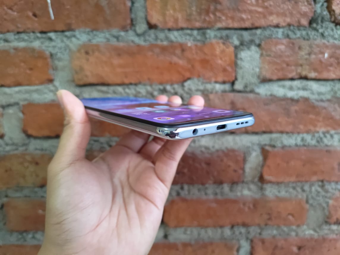Review Redmi Note 10, Desain dan Spesifikasinya Naik Kelas