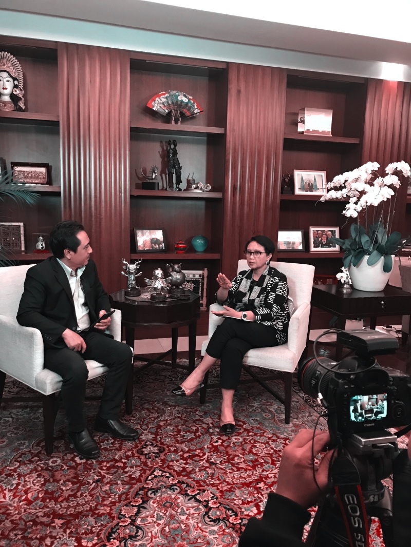 Menlu Retno dan Arah Baru Diplomasi Indonesia