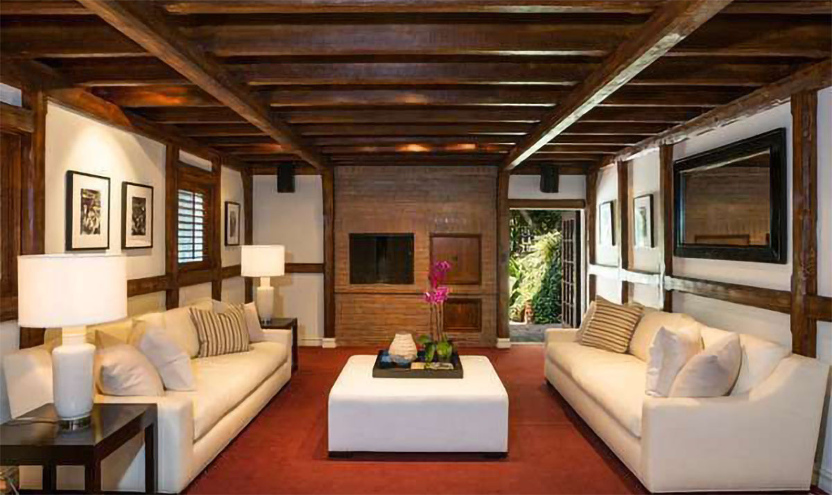 Intip Rumah Baru Rihanna Seharga Rp145 Miliar