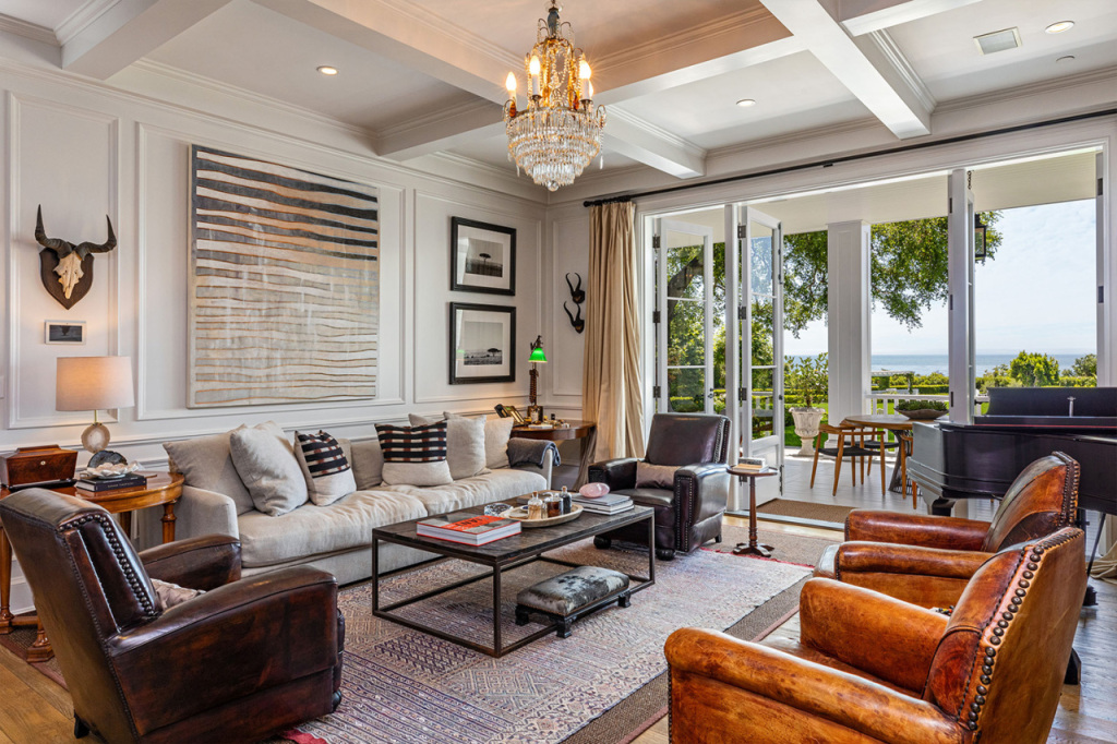 Intip Rumah Aktor Rob Lowe Seharga Rp670 Miliar