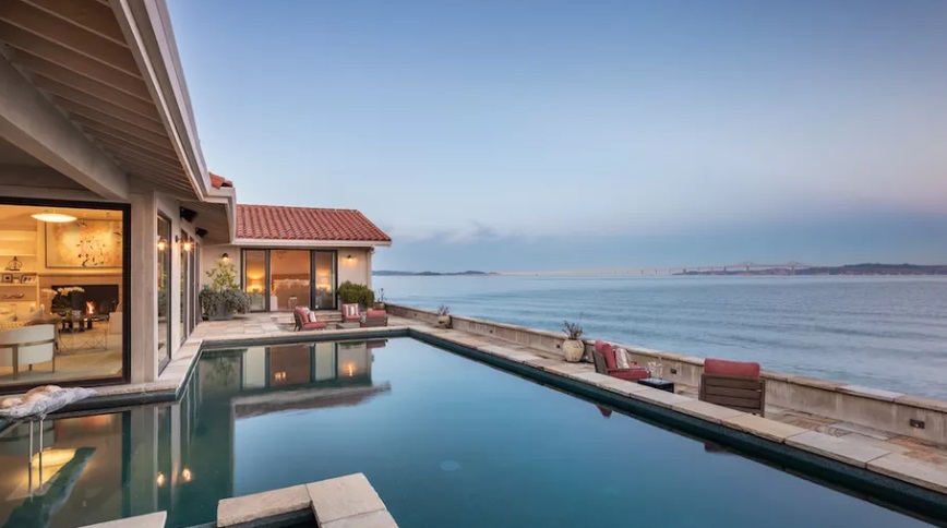 Mengintip Rumah Tepi Laut Robin Williams