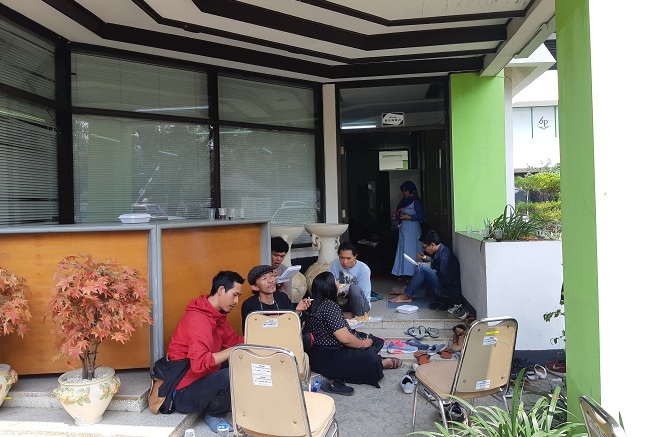 Menghidupkan Sastrawan Muda Ala Balai Pustaka