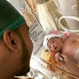 Kebahagiaan Ruben Onsu dan Sarwendah atas Kelahiran Putri Pertama