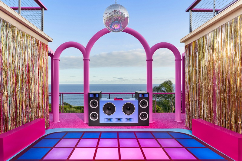 Penampakan Rumah Barbie yang Bisa Disewa Gratis