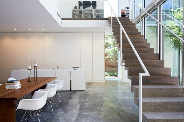 Tampil Beda, Thayer Brick House Pakai Fasad Batu Bata Puntir